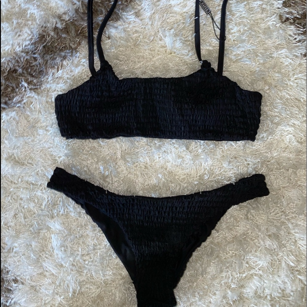 ribbed black bikini